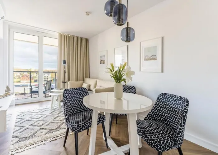 Lighthouse 3 5 Surfingbird * Mrzeżyno